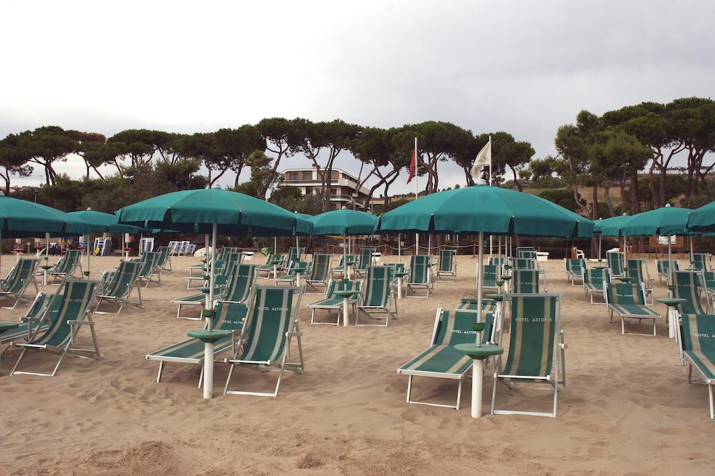 Hotel Astoria Pineto Dış mekan fotoğraf